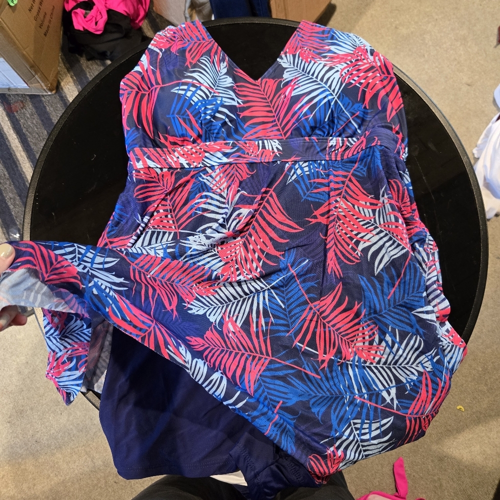 New Amazon Swim Dress - Picture 2 of 3